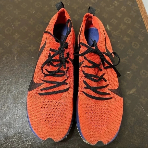NIKE Vaporfly 4% Flyknit Bright Crimson US 7.5 - Picture 7 of 7